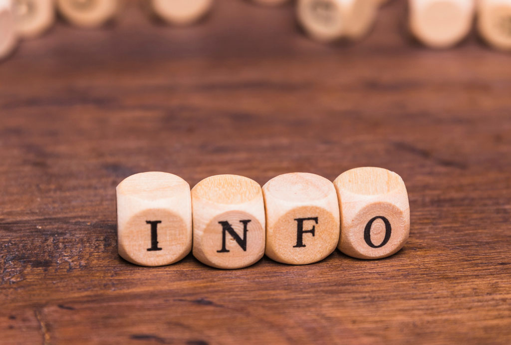 Infos écrits sur des dés en boite, idées créatives